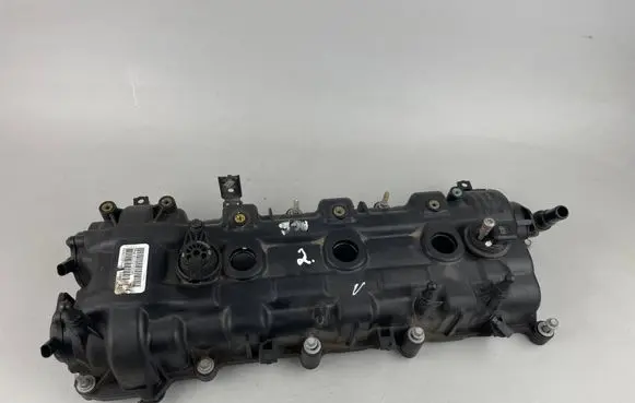 Chrysler Pacifica Rocker cam cover 04893802AI 05048045AB 05047788AD