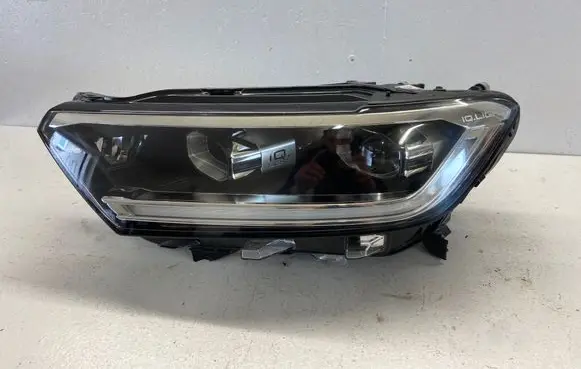 Volkswagen T-Roc Headlight/headlamp 2GA941035AK 8990VF200EES L827088
