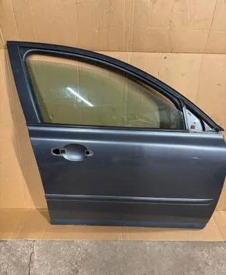 Volvo V50 Front door 