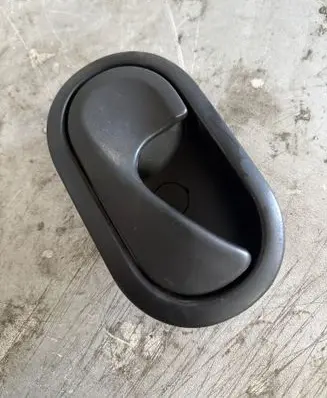 Renault Master III Front door interior handle 21030310579