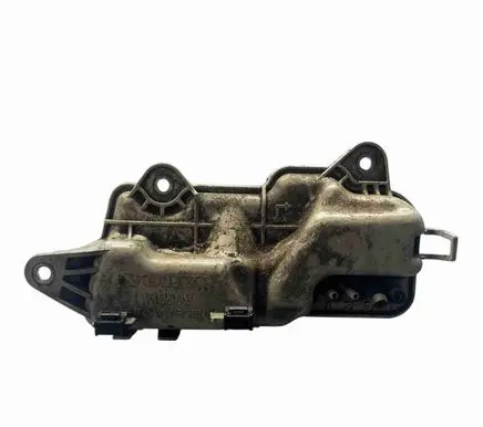 Volvo V70 Vacuum air tank 31339809