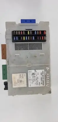 Ford Mondeo MK IV Fuse module 7G9T14A073DD