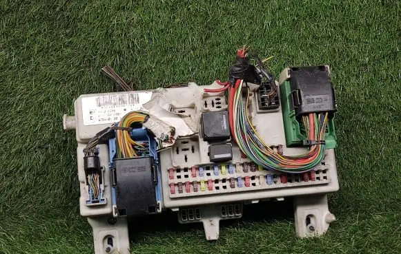 Ford Focus Power management control unit 4M5T14A073BH
