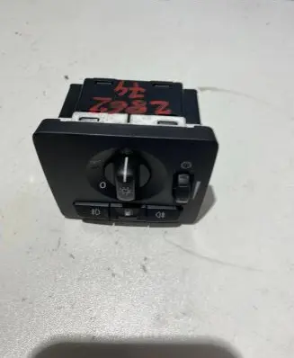 Volvo V50 Light switch 30739299 06W16T