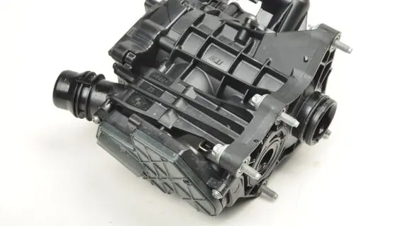 BMW 4 G22 G23 G24 G26 Thermostat housing 8642560