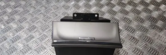 Jeep Grand Cherokee Dashboard storage box/compartment X90026801