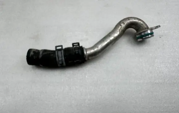Audi A8 S8 D4 4H Engine coolant pipe/hose 079121081