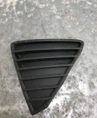 Ford Focus Front bumper lower grill BM51-17K946-A-BILI BM51-17K946-A