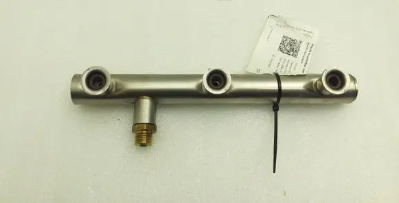 Porsche Cayenne (92A) Fuel main line pipe 06E130090T 70577448