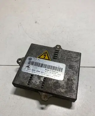 Volkswagen Touran I Headlight ballast module Xenon 1T0907391 1307329090