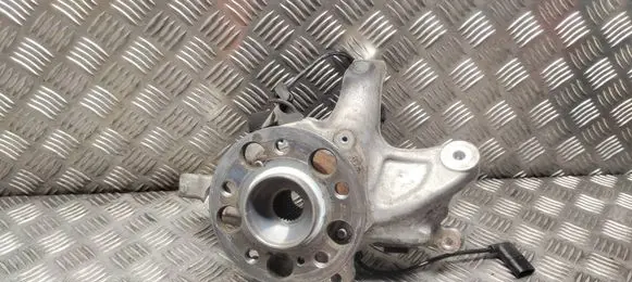 Mercedes-Benz S C217 Rear wheel hub A2220406 65R16
