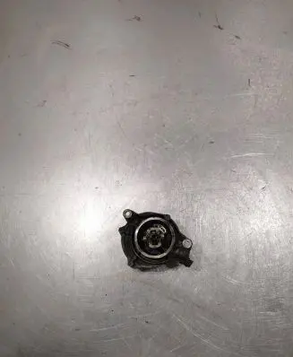 Vacuum pump