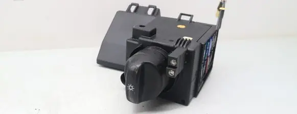 Mercedes-Benz E W210 Light switch 2105450104