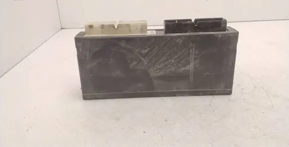 BMW 5 E34 Comfort/convenience module 61351379741 606140X01E