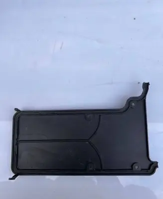Mercedes-Benz Vito Viano W639 Fuse box cover A6395450103