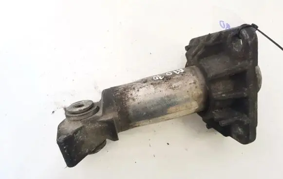 Audi A4 S4 B6 8E 8H Engine mounting bracket
