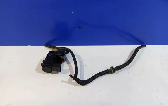 Volvo V60 Engine mount vacuum valve 31480559
