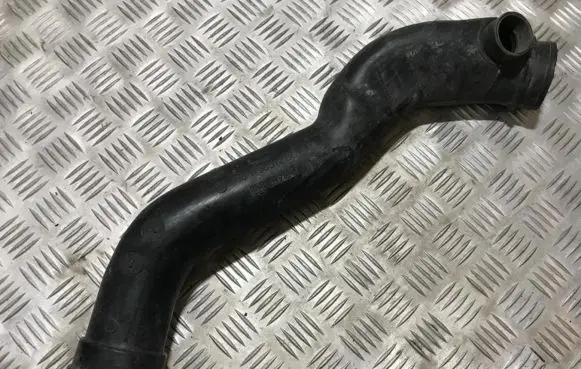 Ford Fiesta Air intake hose/pipe 96ff9u512bc