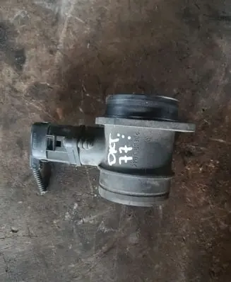 Skoda Octavia Mk2 (1Z) Mass air flow meter 0281002531