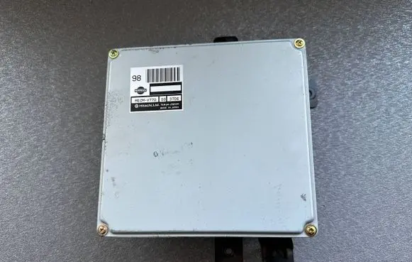 Nissan Terrano Engine control unit/module ECU 2371088G22