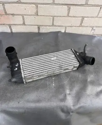 Citroen C8 Intercooler radiator 1489396080 IA1076 870229HF