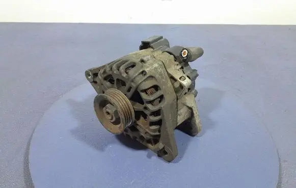 Hyundai Tucson JM Generator/alternator 3730022650