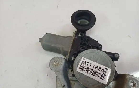 Toyota Corolla Verso AR10 Sliding door window regulator with motor 