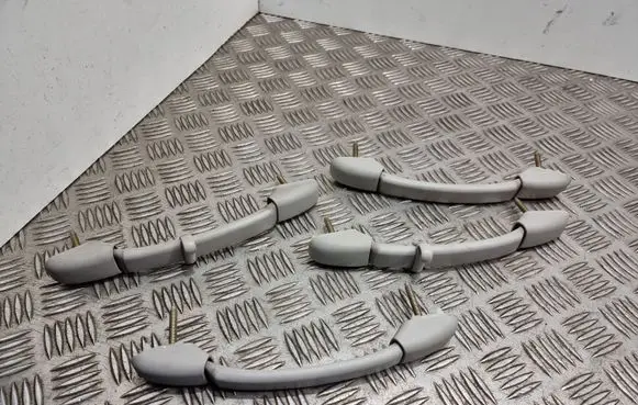 Citroen C5 A set of handles for the ceiling 9616355277