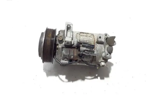 Nissan Qashqai Air conditioning (A/C) compressor (pump) 926004EB0A