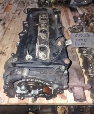 Audi A6 S6 C6 4F Engine head 