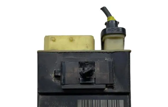 Peugeot Partner Glow plug pre-heat relay 9652021180 018010951
