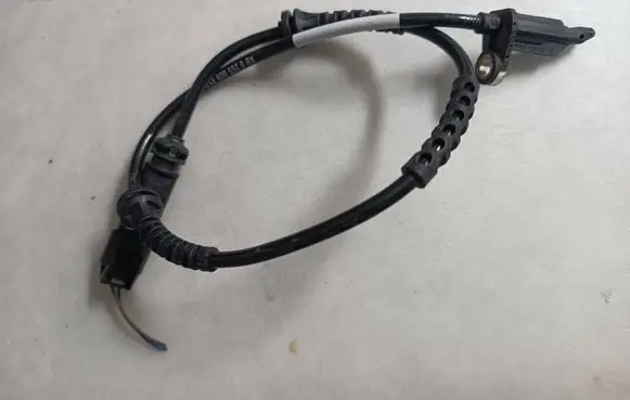 BMW 2 F45 ABS rear brake sensor 6858467