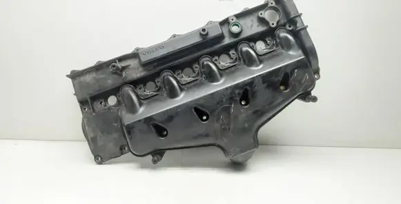 Volvo V70 Rocker cam cover 30743312 30743259