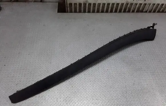 Seat Toledo III (5P) Windshield trim 5P0854319