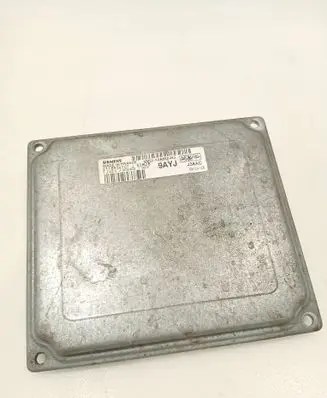Ford Focus Engine control unit/module 4M5112A650HJ S118934101
