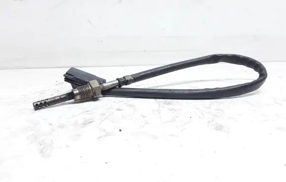 Volvo XC90 Exhaust gas temperature sensor 30751456A