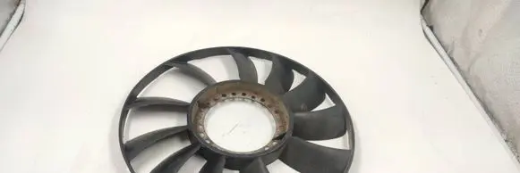 Audi A4 S4 B5 8D Fan impeller 058121301B