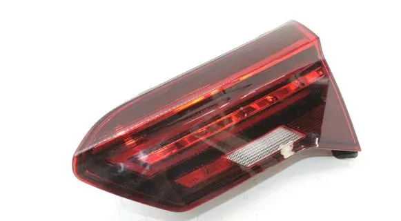 Volkswagen T-Roc Tailgate rear/tail lights 2GA945094C
