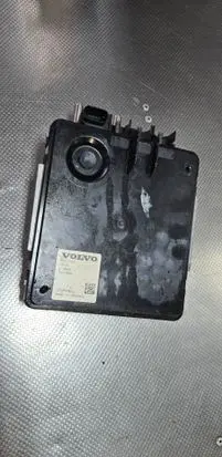 Volvo XC60 Voltage converter inverter 32301022