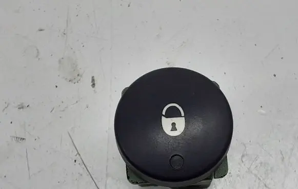 Citroen Berlingo Central locking switch button 