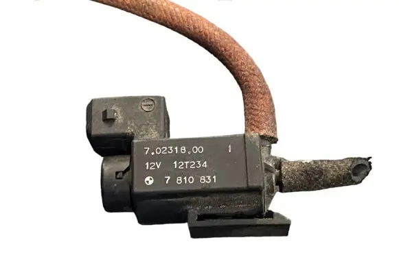 BMW 5 E60 E61 Turbo solenoid valve 7810831 70231800 12T234