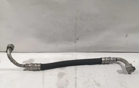 Air conditioning (A/C) pipe/hose