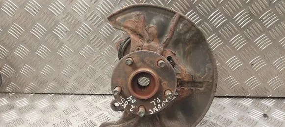 Toyota Avensis T250 Front wheel hub