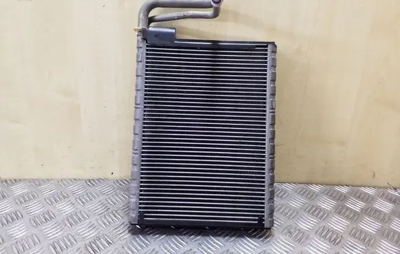 Air conditioning (A/C) radiator (interior)