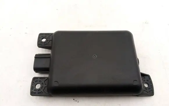 Mazda 3 III Blind spot module B61T-67Y90D