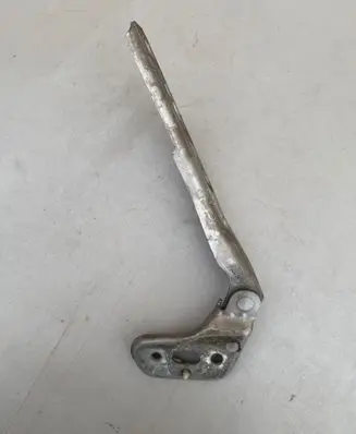Audi A6 S6 C6 4F Engine bonnet/hood hinges 4F0823301