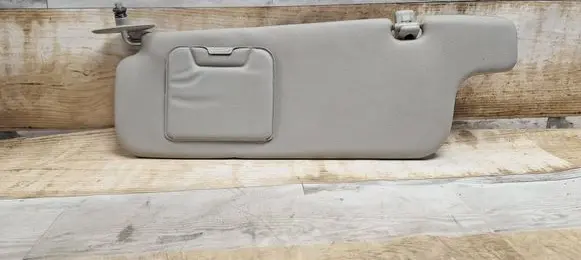 Toyota Yaris Sun visor