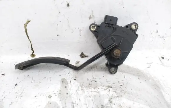 Renault Scenic II - Grand scenic II Accelerator throttle pedal 8200159645