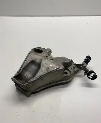 BMW M4 F82 F83 Engine mounting bracket 6789093 21038310