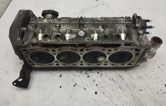 Renault 19 Engine head 7700742023